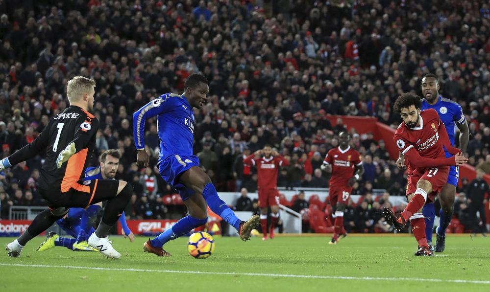 Hazard, Courtois futures ´private´ for Chelsea and Conte