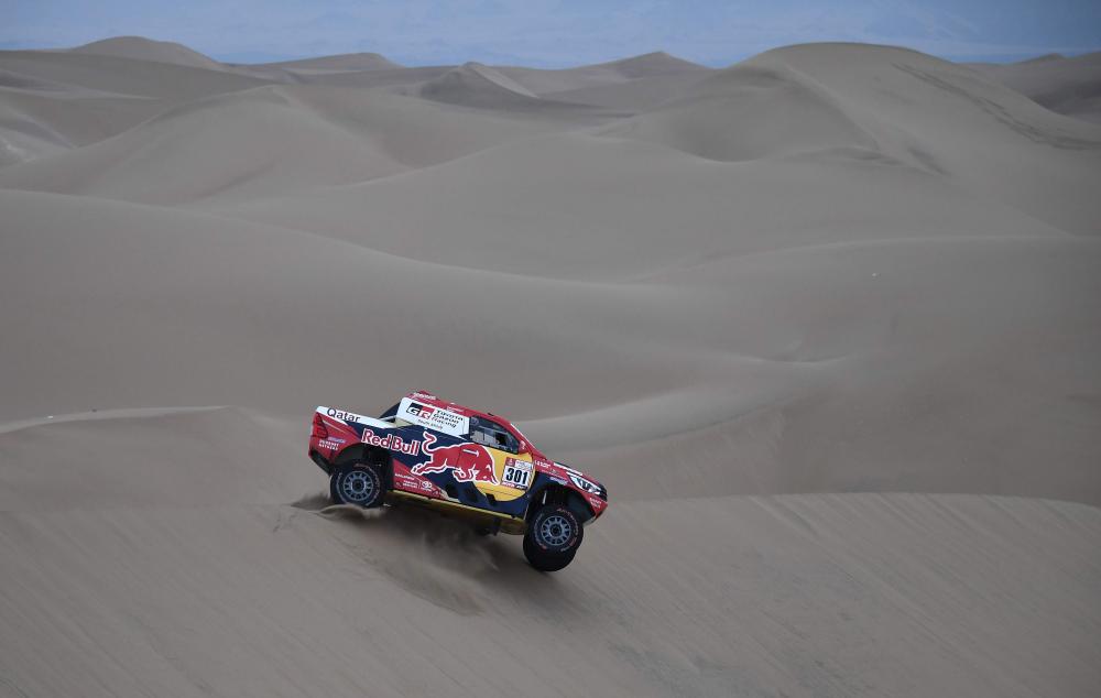 Peterhansel Looking for Further Consistency after Taking Over Dakar Lead