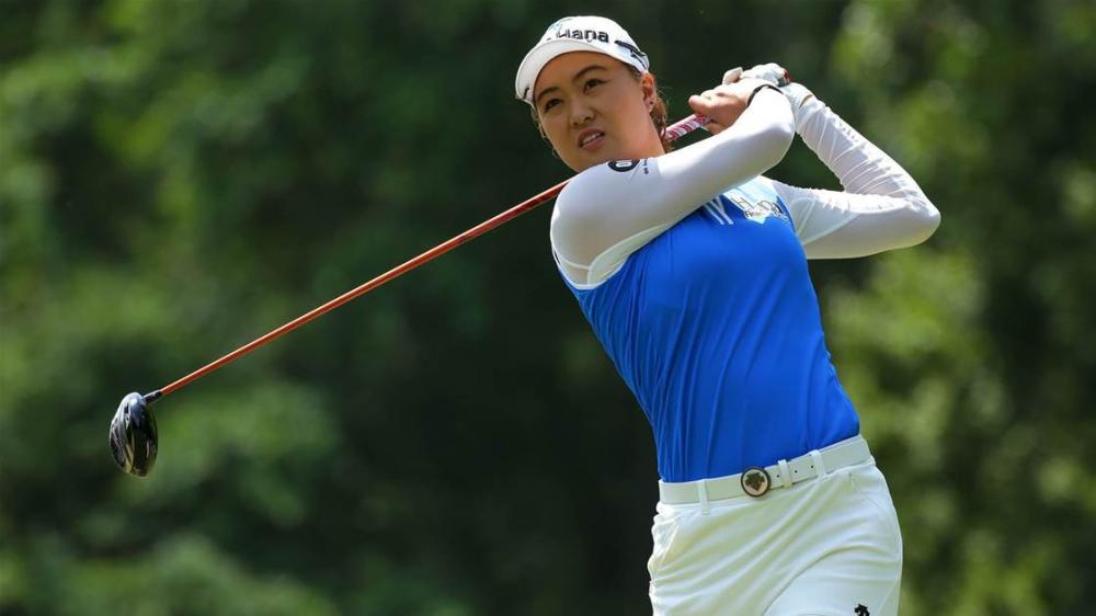 Minjee Lee shares lead in Thailand