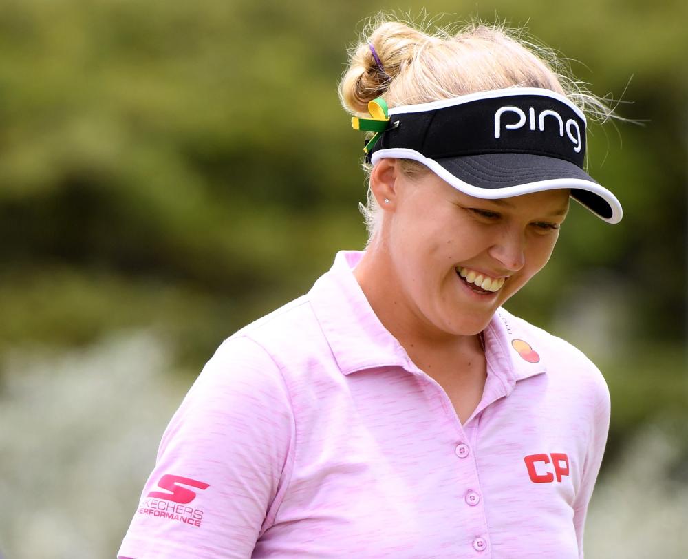 Canadian Brooke Henderson takes lead at Lotte Championship