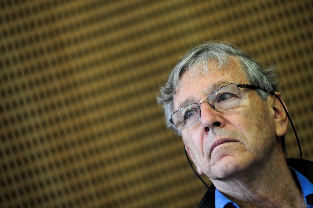 Prominent Israeli author Amos Oz dies at 79 Prominent Israeli author Amos Oz dies at 79