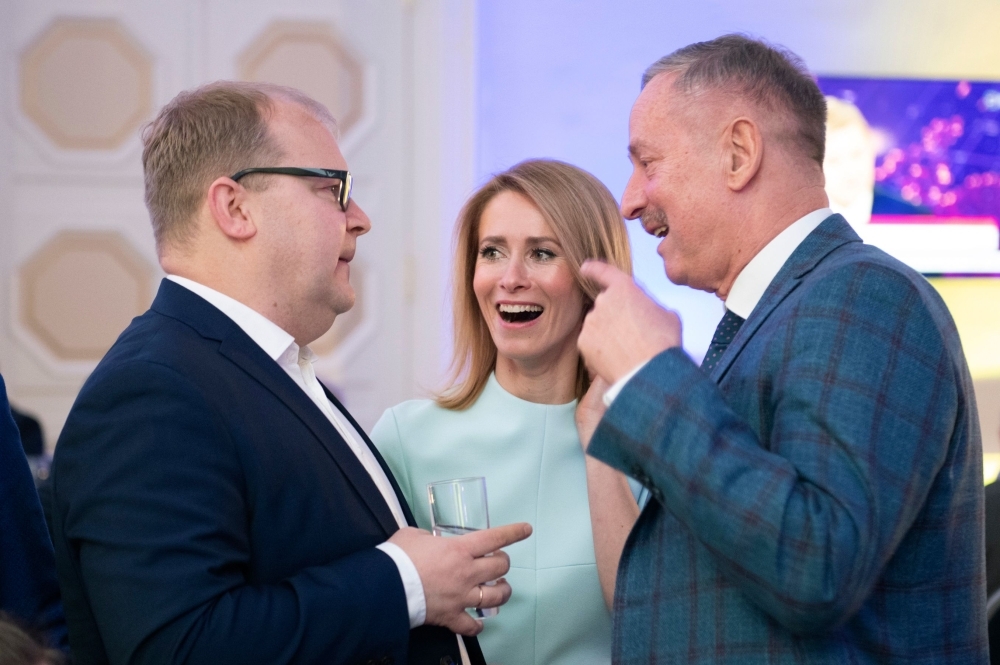 Estonian centre-right opposition heads toward election win