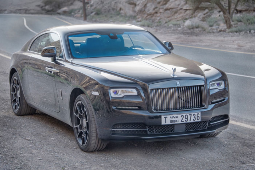 Black to Black: Rolls-Royce Black Badge Edition