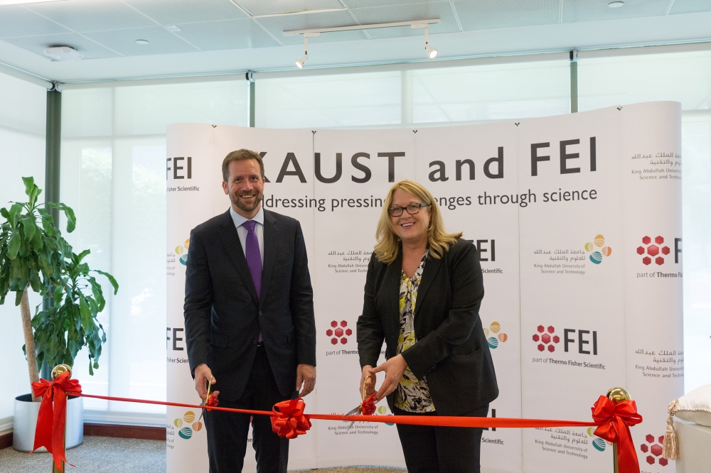 Ribbon cutting by Tristan Walker, KAUST acting vice president of innovation and economic development and Trisha Rice, Thermo Fisher vice president, general manager, materials science. 