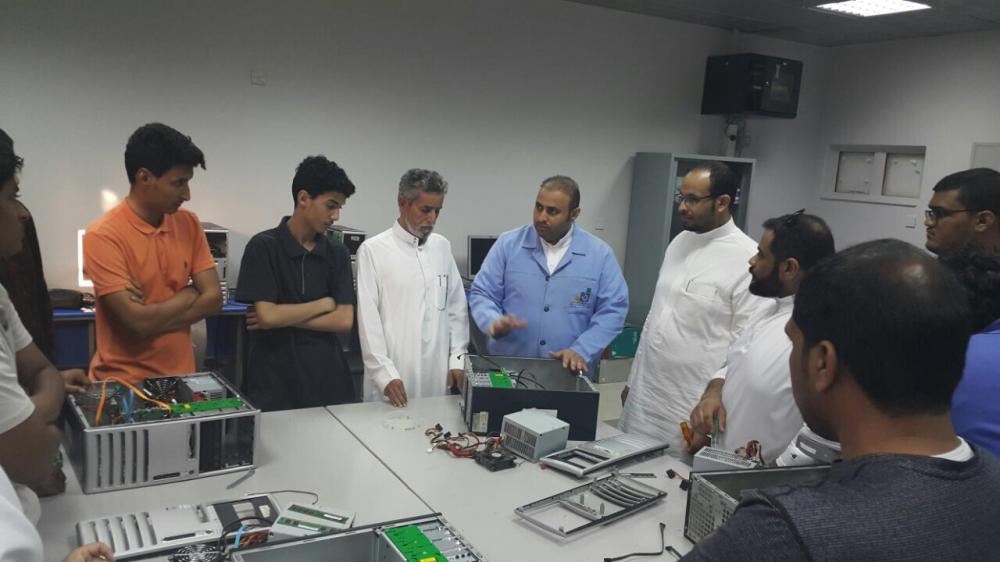 TVTC announces 8,400 training opportunities with guaranteed jobs