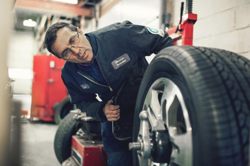 Topping up air pressure prevents flat tires