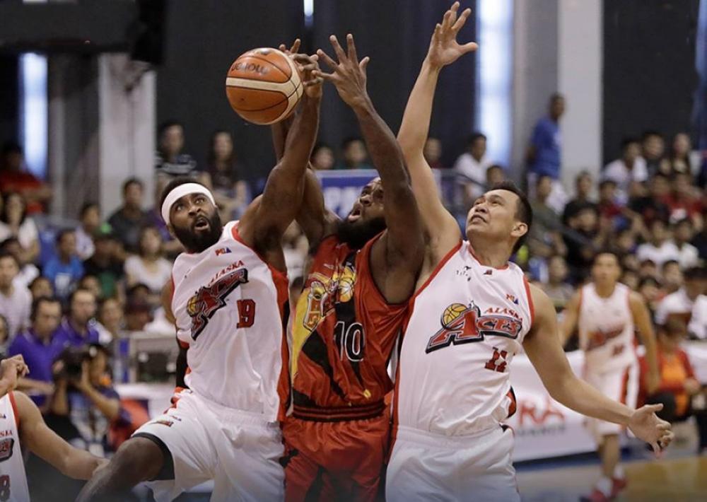 Alaska downs SMB to end 14-game losing streak