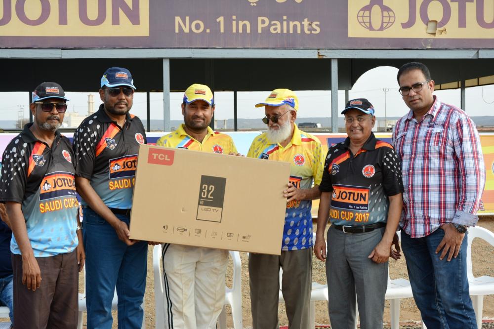 Zamaan — Best Bowler