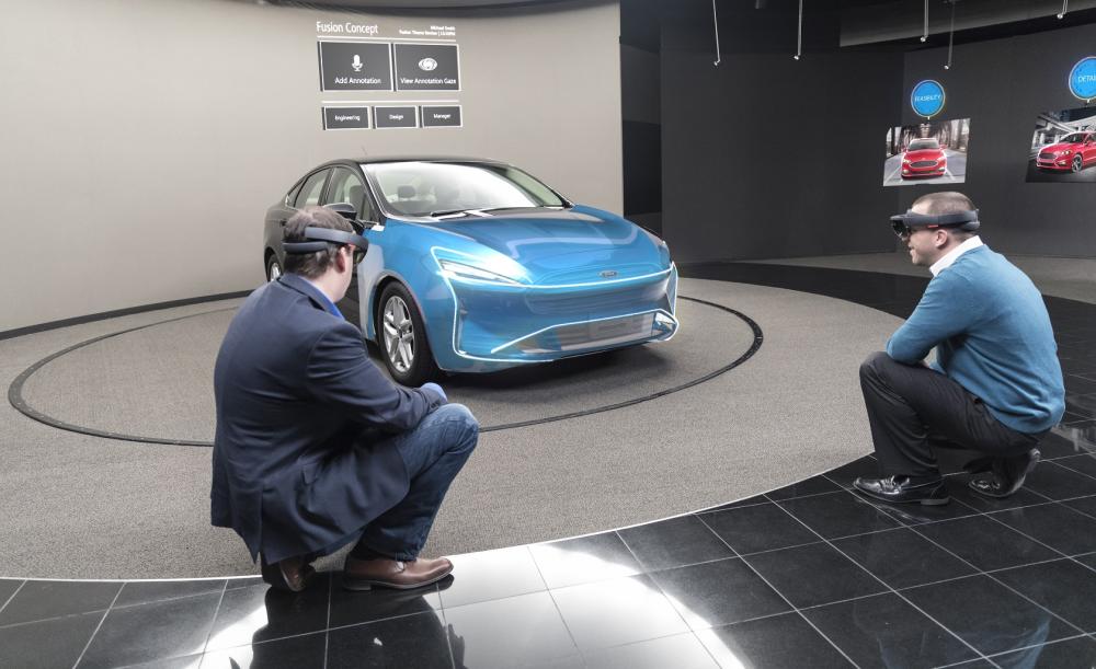 Ford tests Microsoft 
HoloLens globally