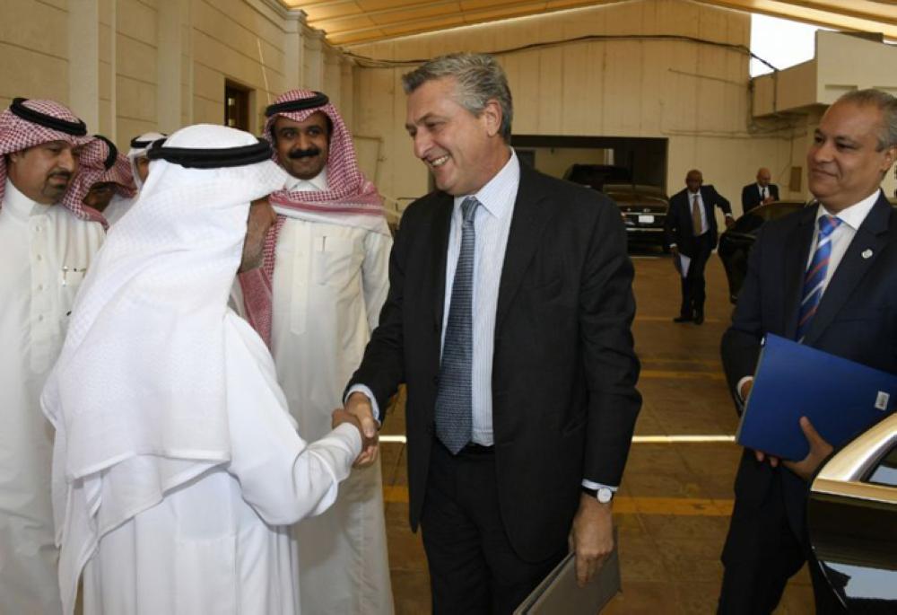 Dr. Abdullah Al-Rabeeah, advisor at the Royal Court and general supervisor of KSRelief, receiving United Nations High Commissioner for Refugees Filippo Grandi in Riyadh on Wednesday. 
