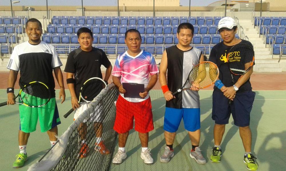 (From left) Celso Abella and Norwin Catipay (Team C), Mario Betorio (umpire), Memed Darkum and Moi Noto (Team D)