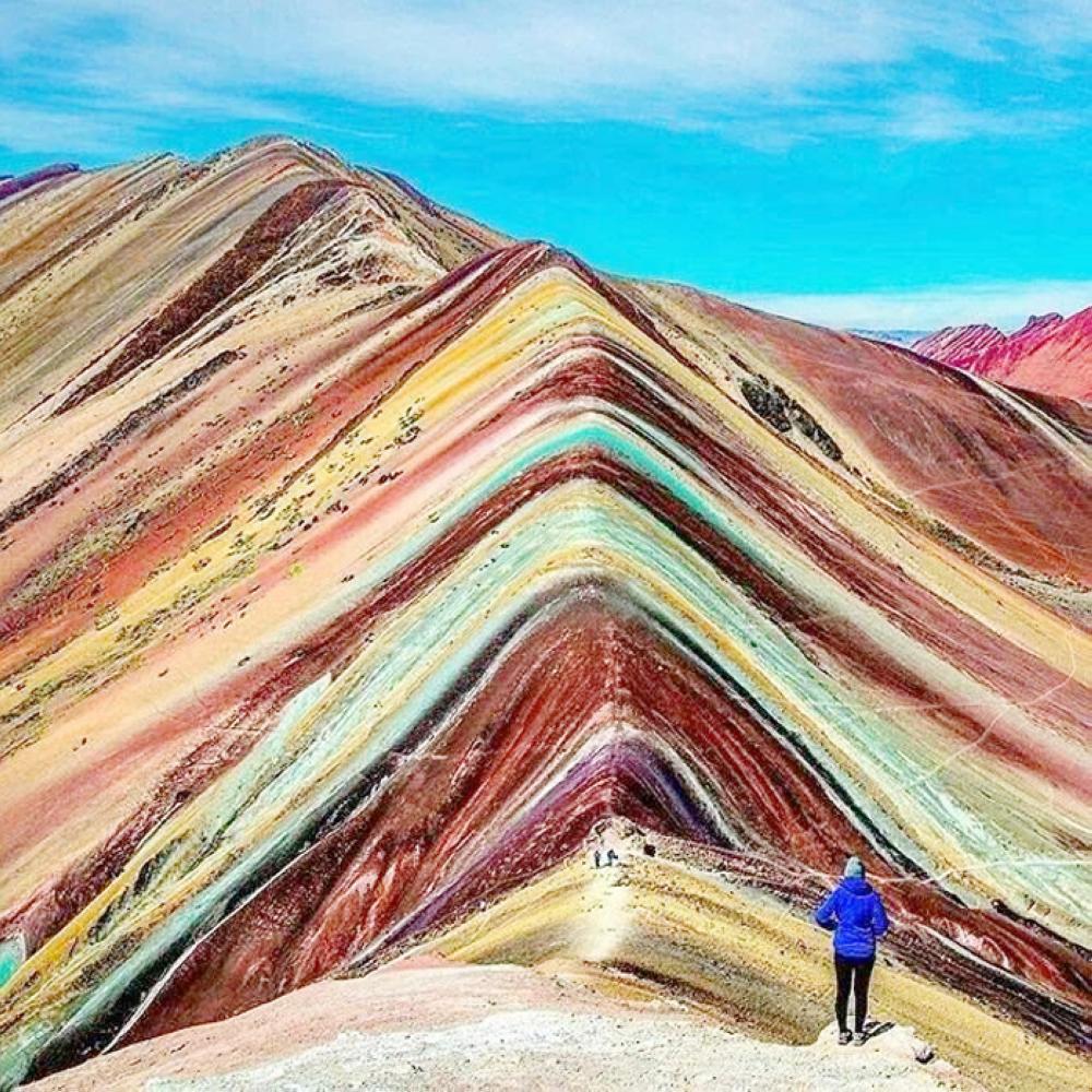 Rainbow colored mountains mentioned in the Qur’an