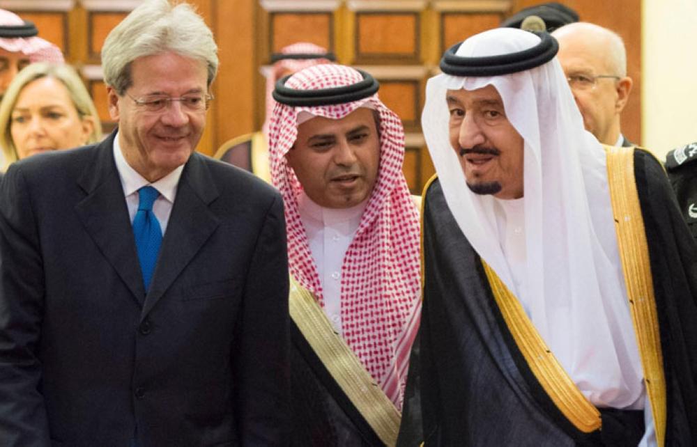 Custodian of the Two Holy Mosques King Salman receives Italy’s Prime Minister Paolo Gentiloni in Riyadh on Tuesday. — SPA