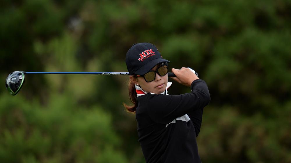 Sun Young-Yoo seen in action as the South Korean surged into a one-shot lead after the first round of the Blue Bay LPGA in Hainan on Wednesday. — AFP