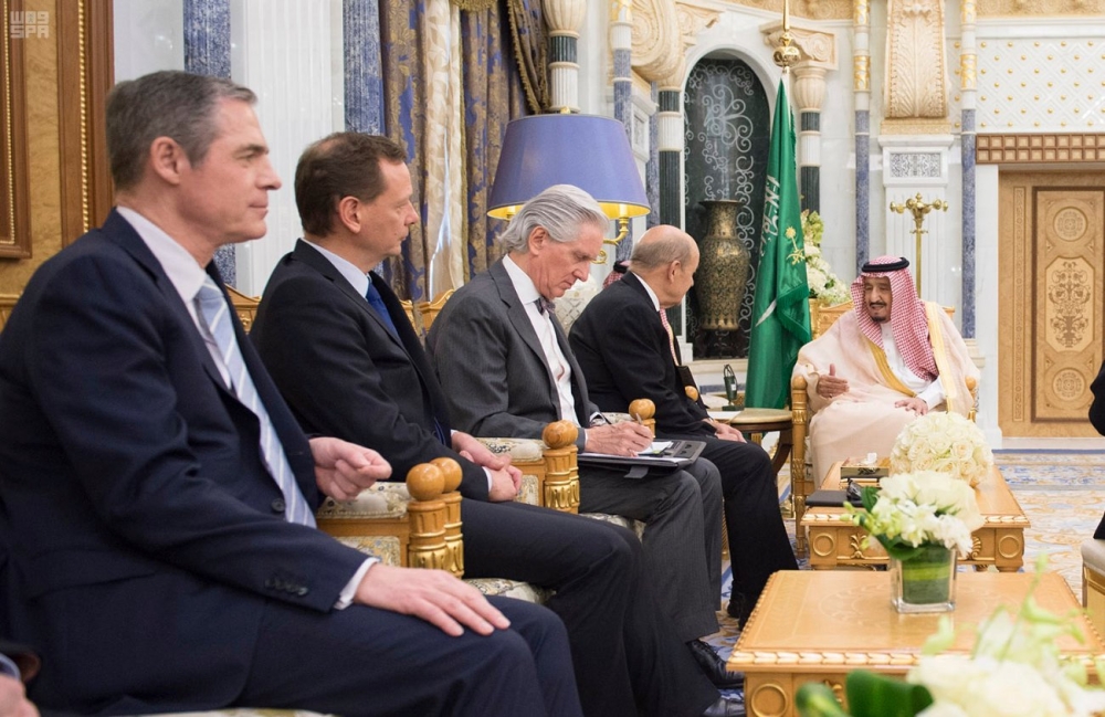 French Foreign Minister Jean-Yves Le Drian addresses a joint press conference with his Adel Al-Jubeir (right) in Riyadh, Thursday. — AFP