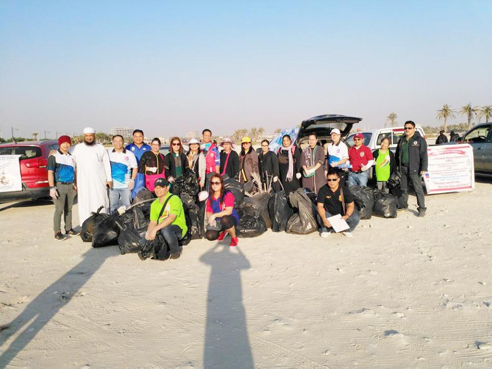 Filipinos launch beach clean up campaign in Khobar