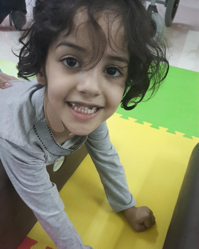 Saudi woman stands out for her pediatric physiotherapy program