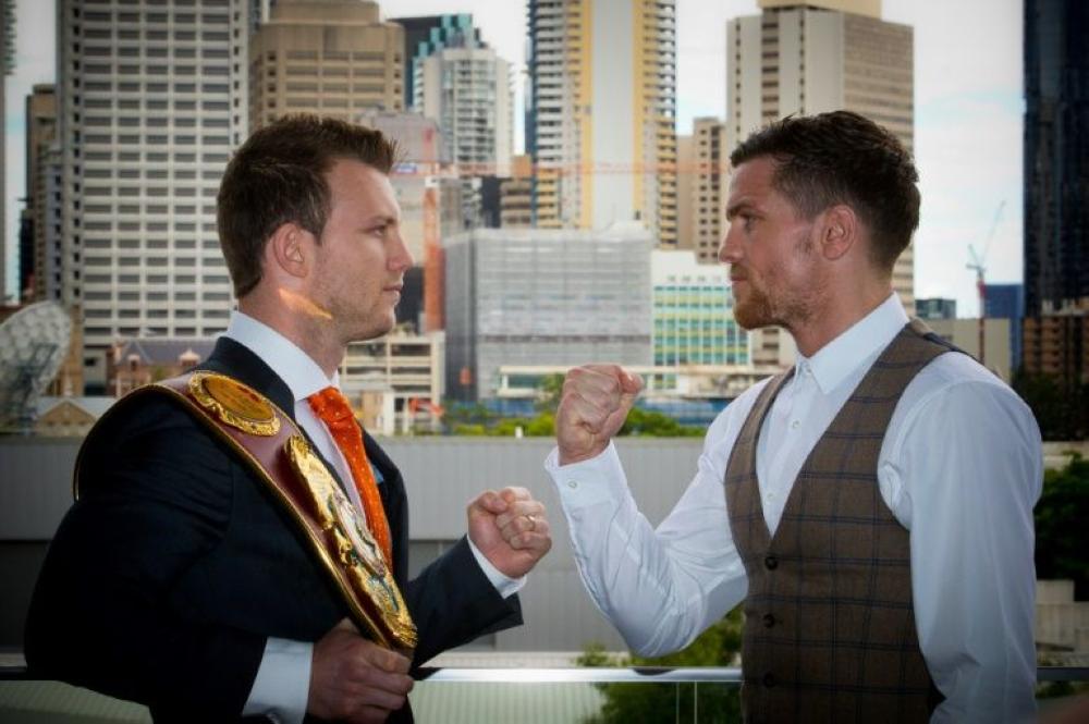 English challenger Gary Corcoran's camp (R) has claimed World Boxing Organization title holder Jeff Horn (L) of Australia was a 