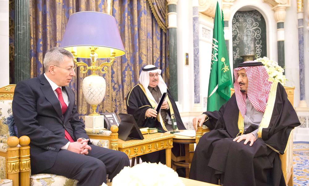 


Custodian of the Two Holy Mosques King Salman received at Al-Yamamah Palace in Riyadh on Tuesday Secretary General of UN World Tourism Organization Dr. Taleb Al-Rifai who is leaving the Kingdom at the end of his term. The King also received Turkish Ambassador to Saudi Arabia Yunus Demirer (right) who is leaving the Kingdom at the end of his term. — SPA