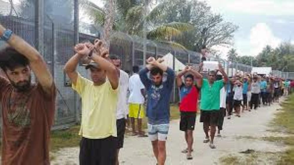 Detained asylum-seekers win right to sue PNG government for compensation