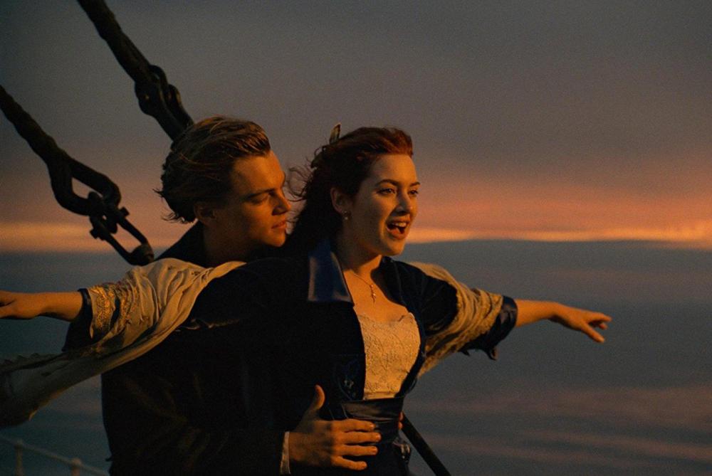 Leonardo DiCaprio and Kate Winslet in an iconic scene from 