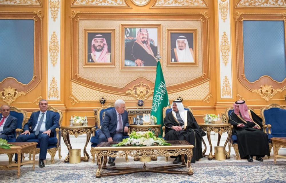 Abbas arrives in Riyadh