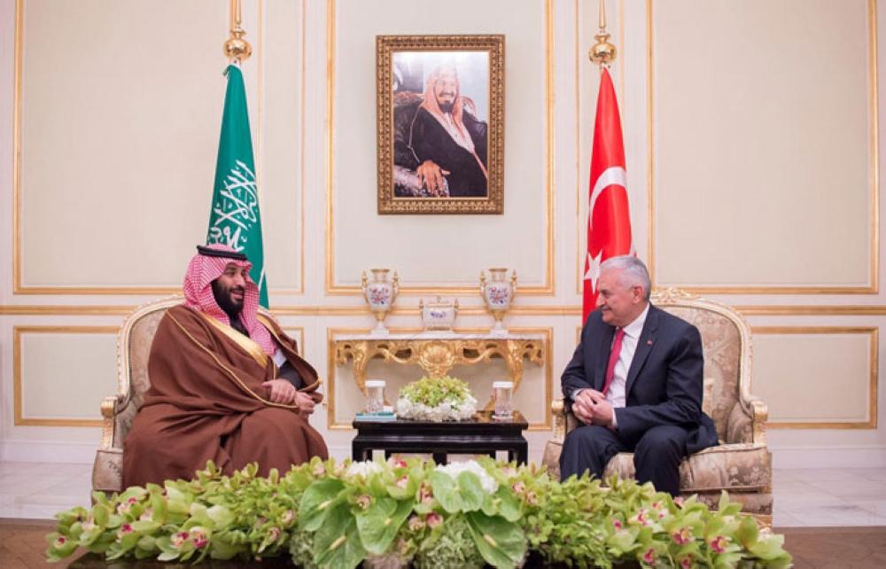 

Custodian of the Two Holy Mosques King Salman receives Turkish Prime Minister Binali Yildirim at Al-Yamamah Palace in Riyadh on Wednesday. — SPA