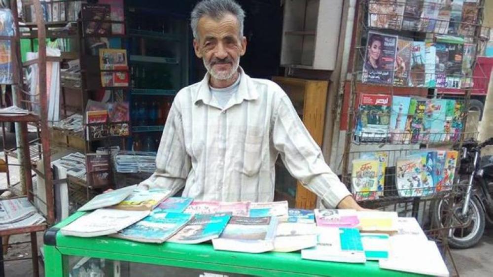 Ghareeb Al-Sheikh came up with an idea to put a home library in the street. — Al Arabiya English