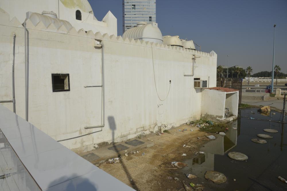 Sewage surrounds Sanabil Mosque
