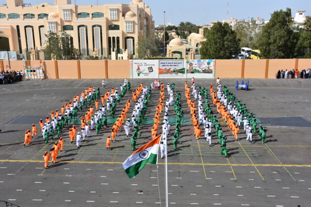 Indian Ambassador Ahmad Javed (left) and Consul General Md Noor Rahman Sheih raising the national flag respectively at the Indian Embassy in Riyadh and Consul General in Jeddah on Friday. 