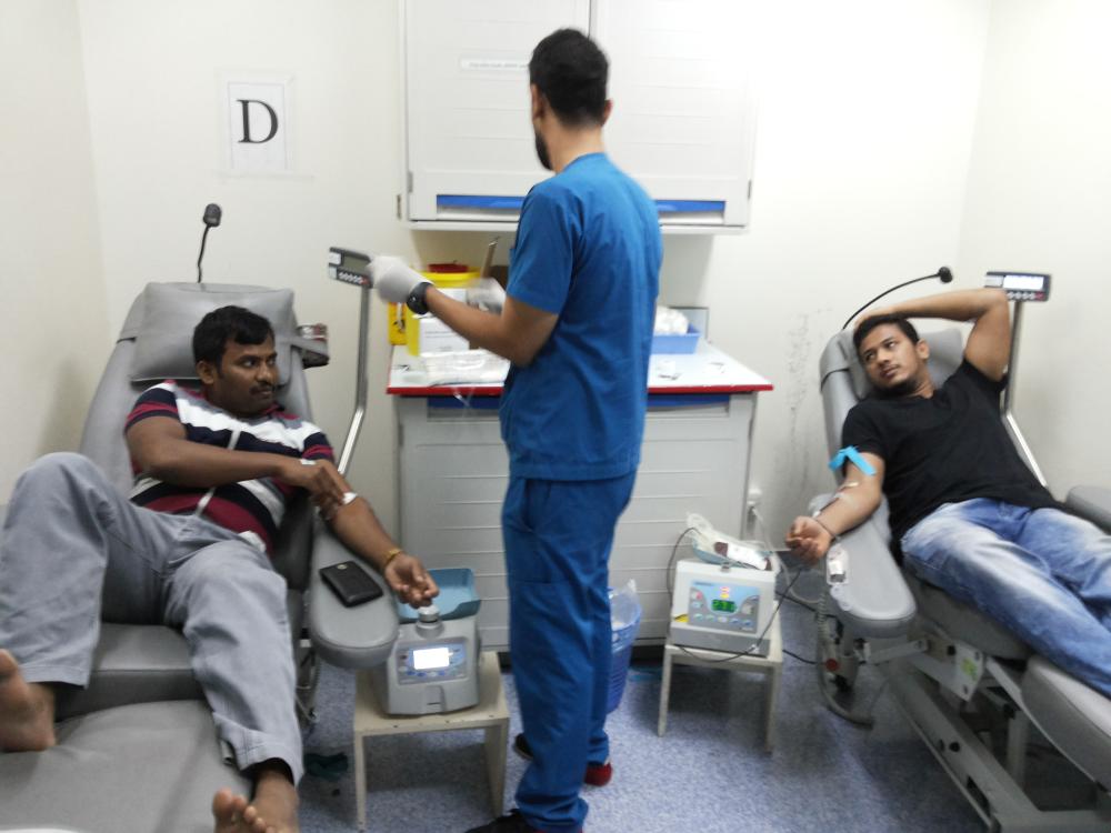 Indian expats mark 69th Republic Day by donating blood