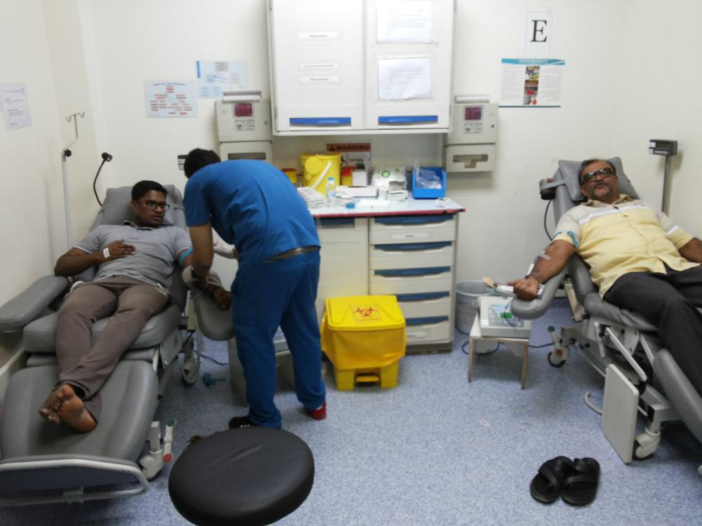 Indian expats mark 69th Republic Day by donating blood