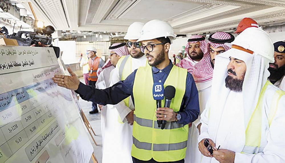Head of the Presidency of the Two Holy Mosques Affairs Sheikh Abdul Rahman Al-Sudais visits the Zamzawater renovation project in Makkah.