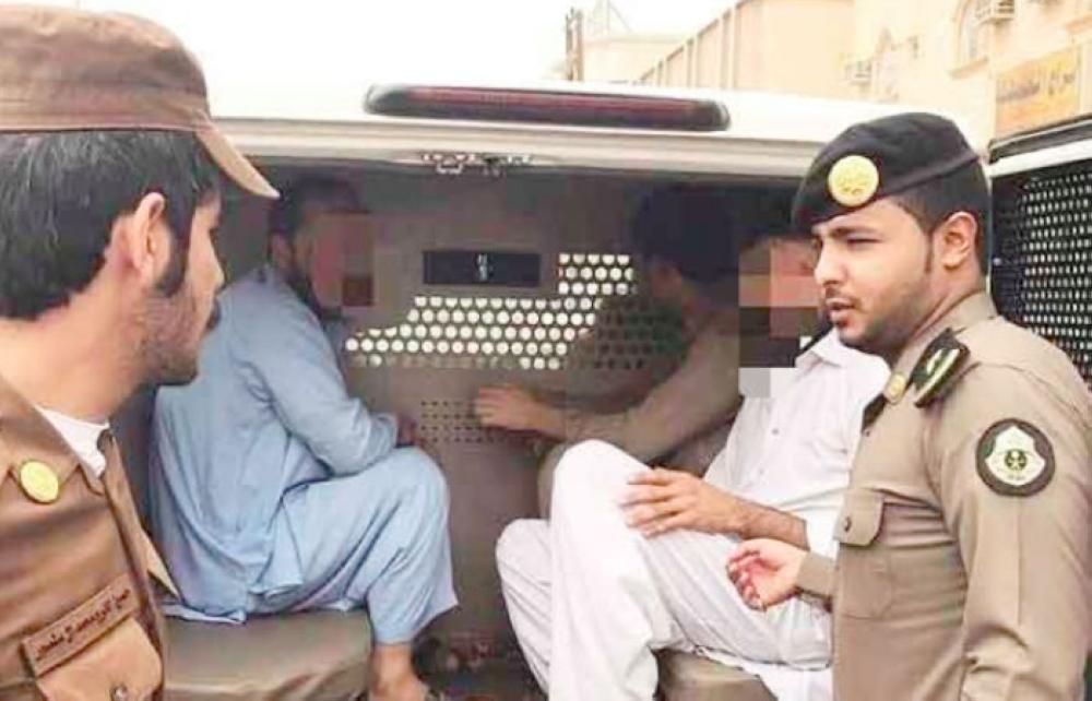 

Illegal aliens being arrested in Riyadh. — Courtesy photo