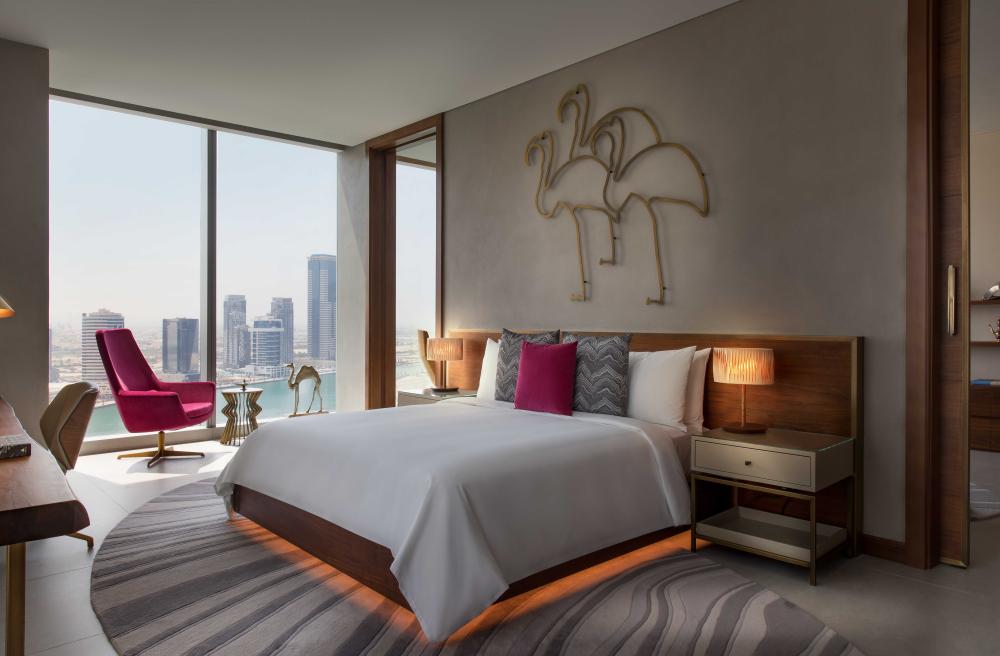 Renaissance Hotels 
opens doors in Dubai
