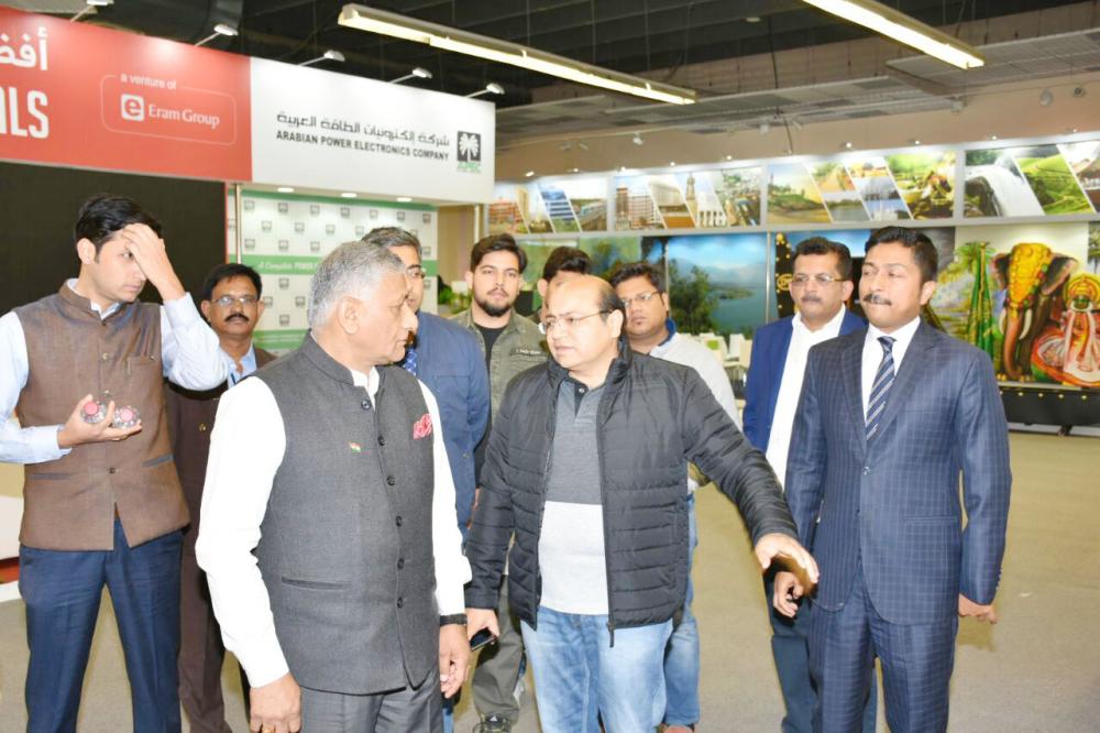 Indian Minister of State for External Affairs Gen. V.K. Singh at the India pavilion in Janadriya Festival. — All photos by Mir Mohsin Ali. 
