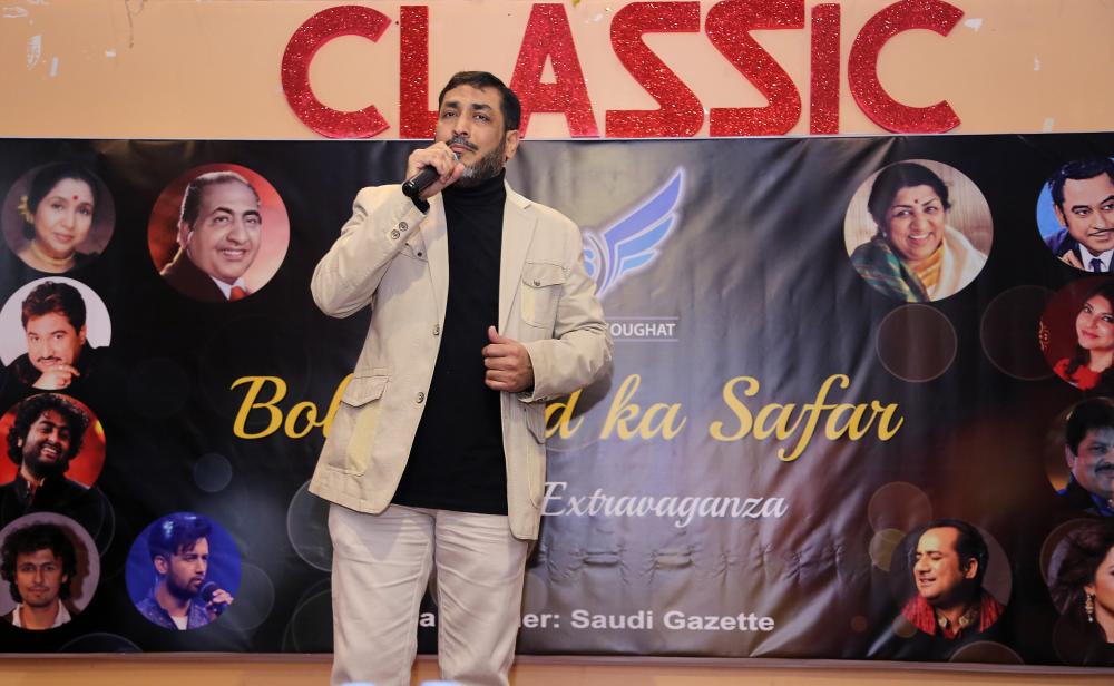 A group of performers and organizers of 3S Group in Al-Khobar musical evening. — SG photo
