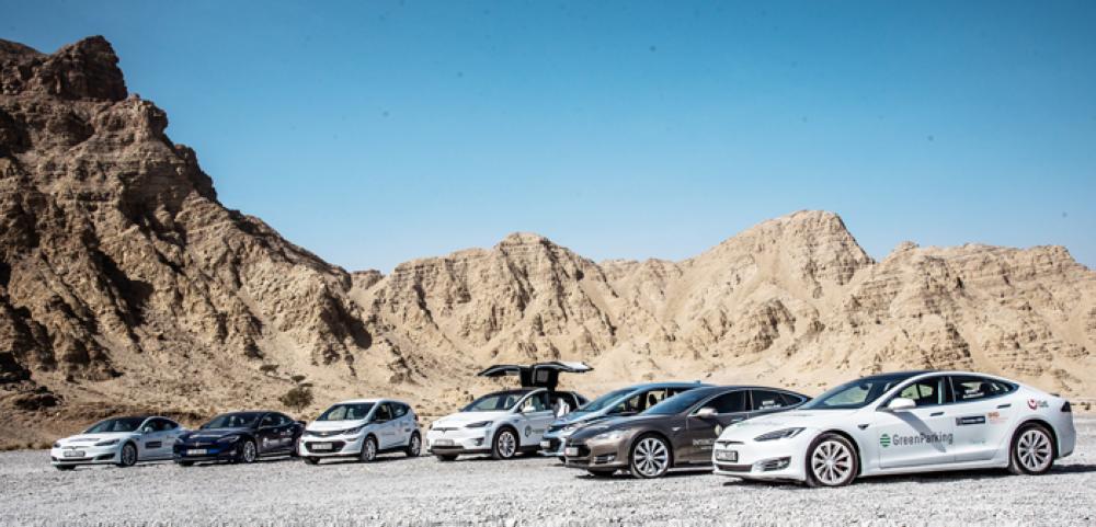 Electric vehicle desert road trip leaves legacy