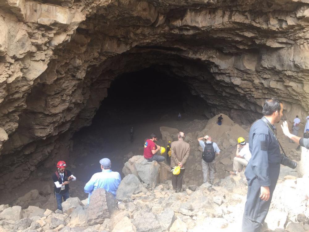 International experts tour Saudi geological landmarks