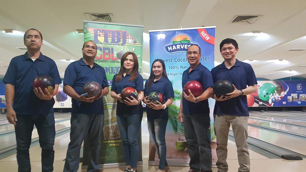Dabarkads bowling team. 
