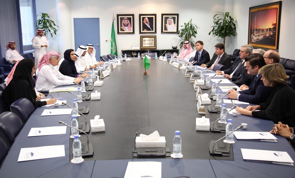 British mission seeks 
stronger relations with 
Saudi businessmen