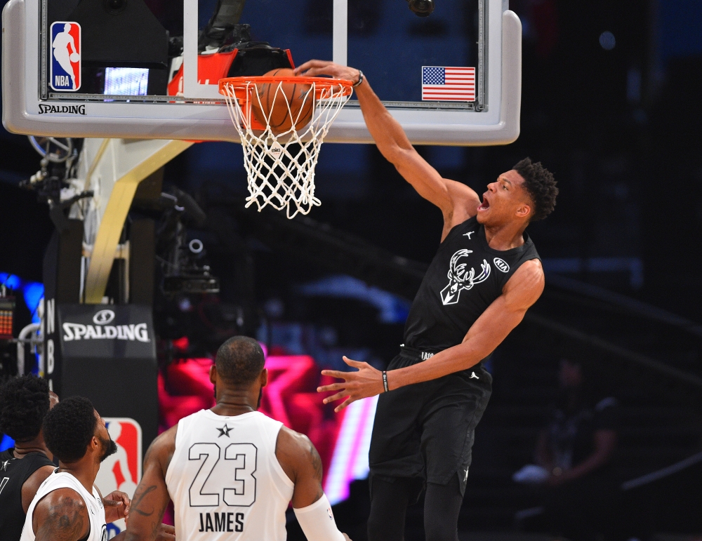 Team Stephen forward Giannis Antetokounmpo of the Milwaukee Bucks (34) dunks to score a basket against Team LeBron during the second half of the 2018 NBA All Star Game at Staples Center. — Reuters