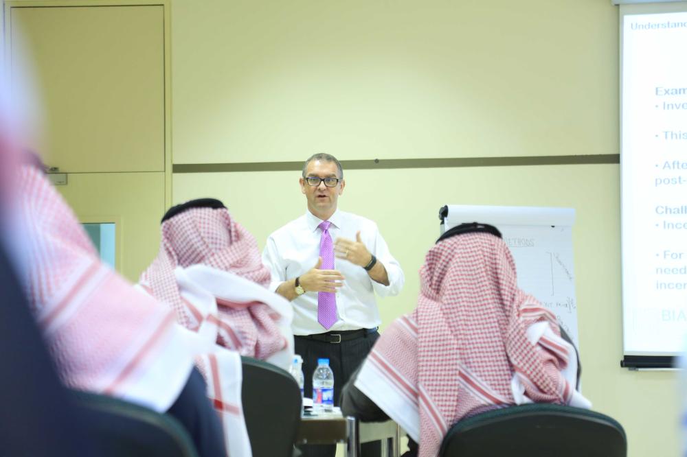 A two-day training program to better understand and develop new solutions for the evaluation of innovative technology startups held at the headquarters of the Institute of Finance in Riyadh 


