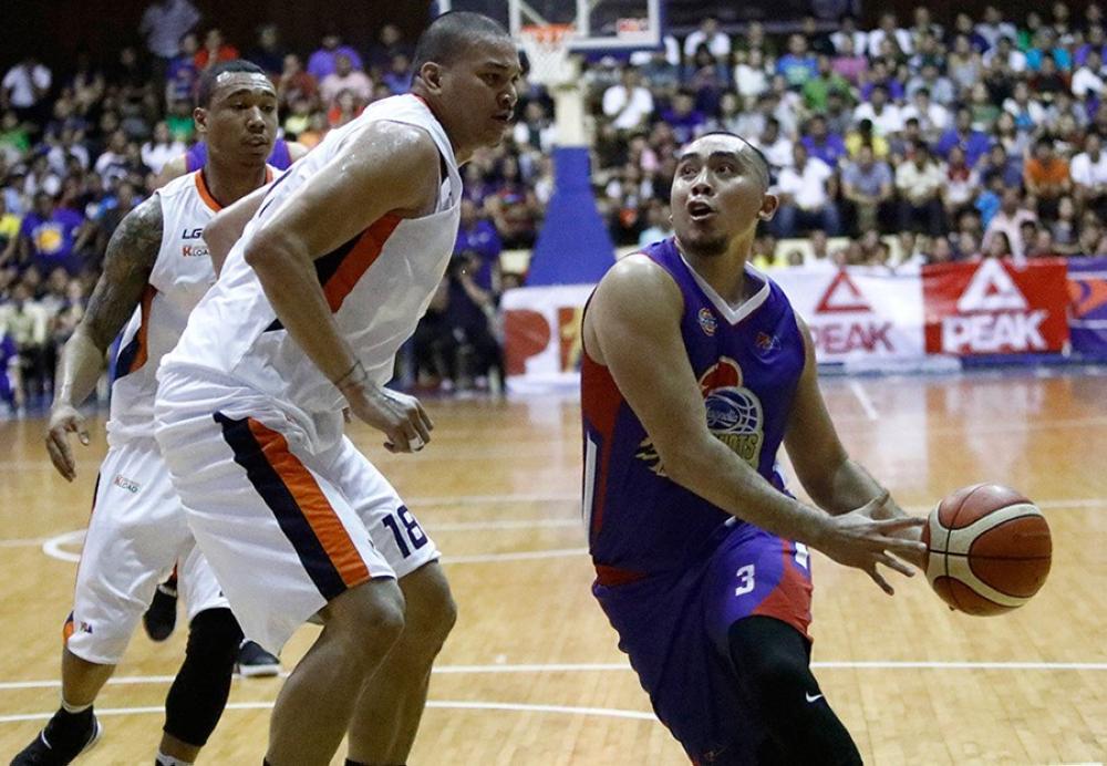 Magnolia dumps Meralco to clinch 2nd seed