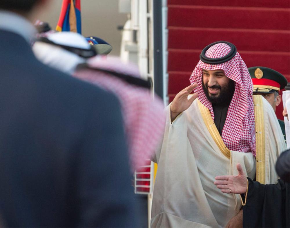 

Crown Prince Muhammad Bin Salman, deputy premier and minister of defense, arrived in Cairo on Sunday.
He was received by Egyptian President Abdel Fattah El-Sisi and senior Egyptian officials at Cairo International Airport. The Egyptian President accompanied the Crown Prince in an official motorcade to Al-Ittihad Palace.
The Crown Prince’s official delegation includes Minister of Islamic Affairs, Call and Guidance Sheikh Saleh Bin Abdulaziz Al-Asheikh, Minister of State and cabinet member Dr. Issam Bin Said, Minister of Commerce and Investment Dr. Majed Al-Qassabi, Minister of Environment, Water and Agriculture Engineer Abdulrahman Al-Fadli, and Chief of General Intelligence Khaled Al-Humaidan, among others. – SPA