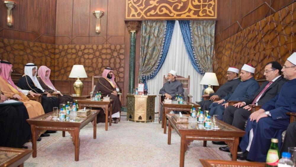 Crown Prince Muhammad Bin Salman, deputy premier and minister of defense, holds talks with Ahmed el-Tayeb, the grand imam of Al-Azhar, in Cairo on Monday. -- SPA