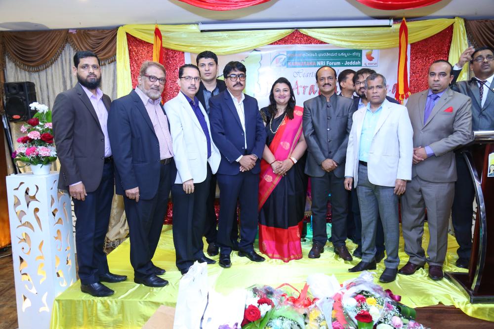 Karnataka NRIs felicitates Dr. Arathi in Jeddah