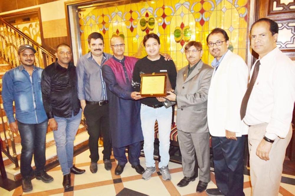 Vakil rekindles allure of ghazals in Riyadh