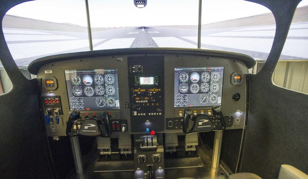 Surge in airline hiring in US boosts interest in aspiring pilots