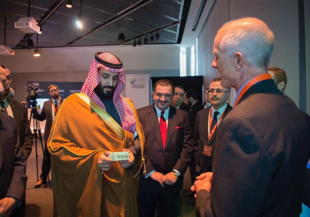 Crown Prince Muhammad Bin Salman visited the Innovation Lab at the Massachusetts Institute of Technology (MIT) in Boston on Saturday.